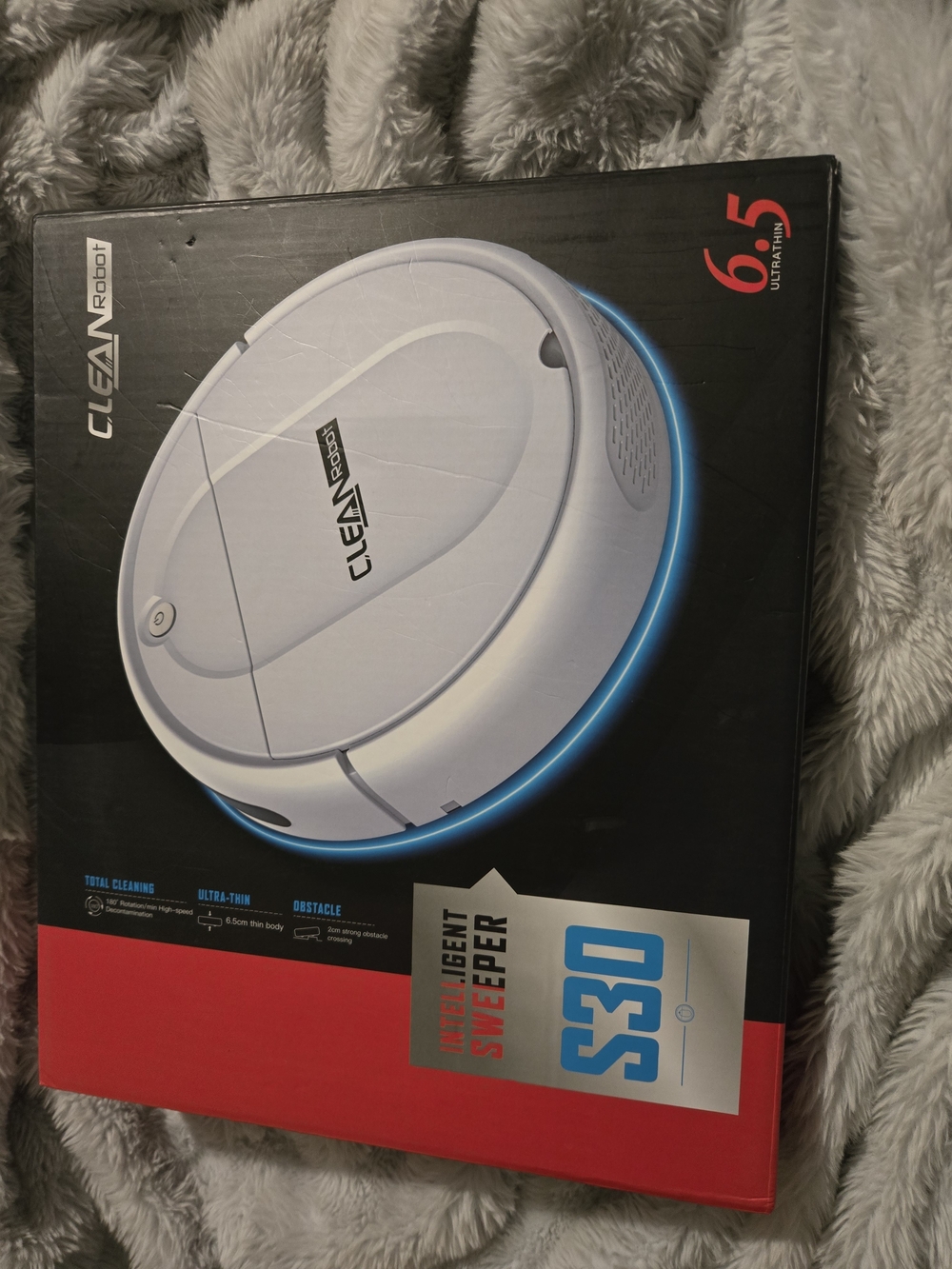 CLEAN Robot S30 Robotic Vacuum - White